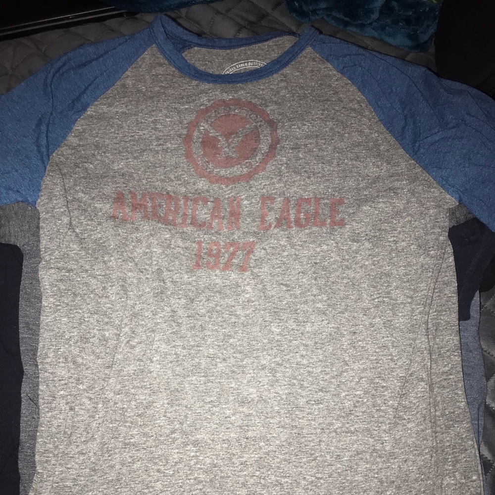 Men’s small long sleeve American Eagle